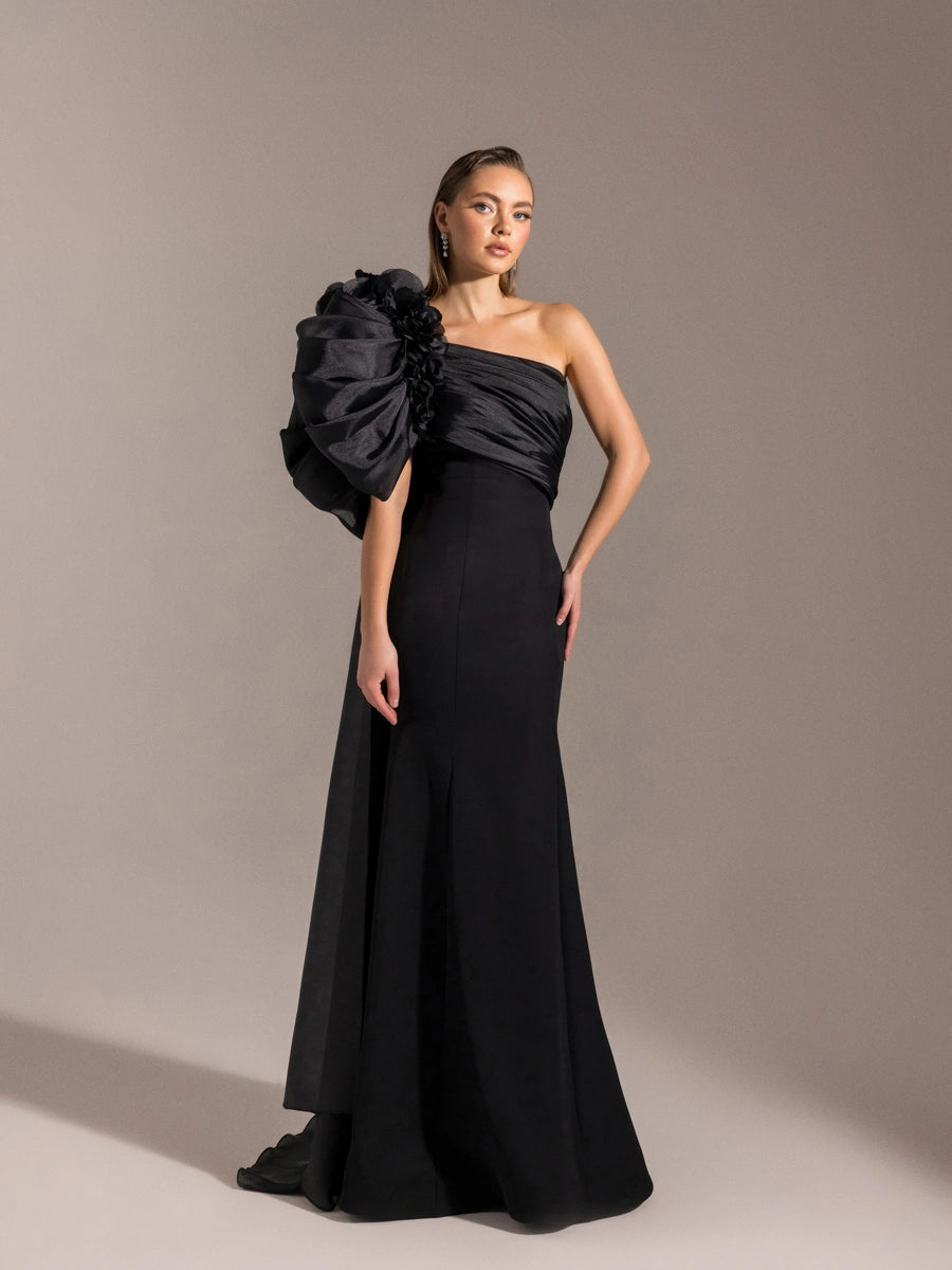 25023-Tek Omuz Çiçek Detaylı Balık Abiye Elbise