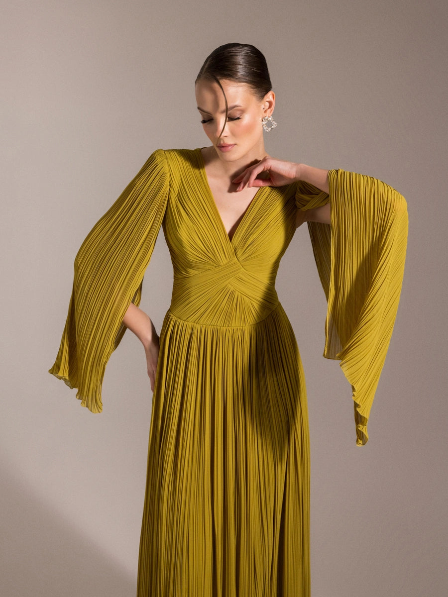 25024-Uzun Kol Kloş Abiye Elbise