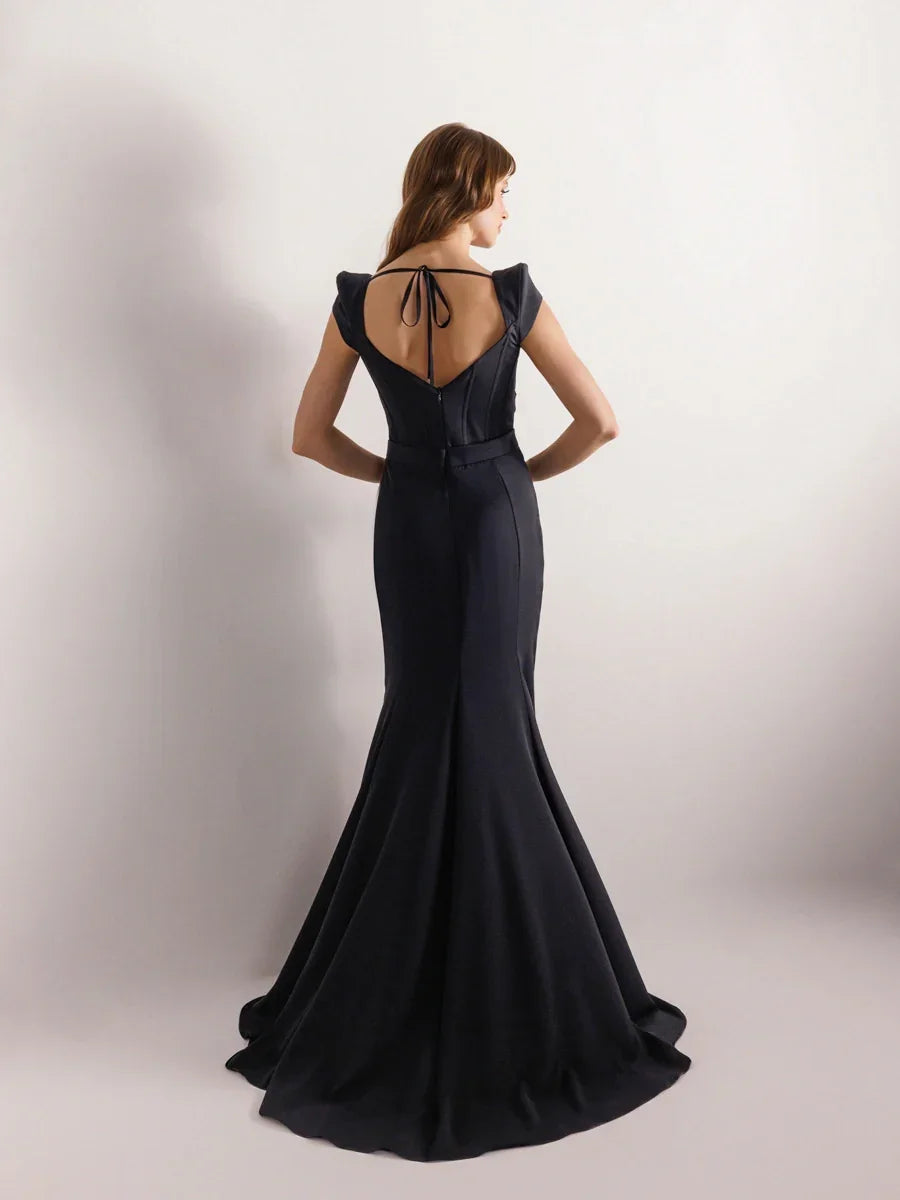 25047-Vatkalı Kısa Kollu Balık Abiye Elbise - Kenzel