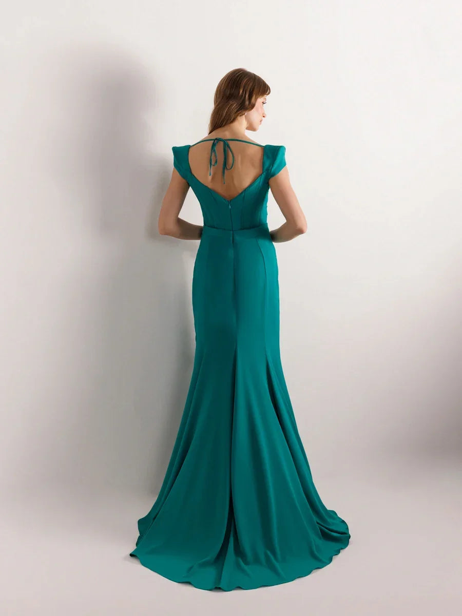 25047-Vatkalı Kısa Kollu Balık Abiye Elbise - Kenzel