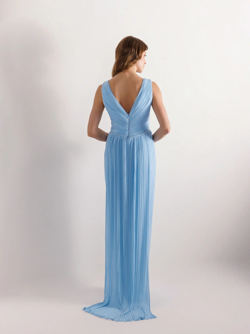 25048-V Yaka Yırtmaçlı Kuyruklu Abiye Elbise