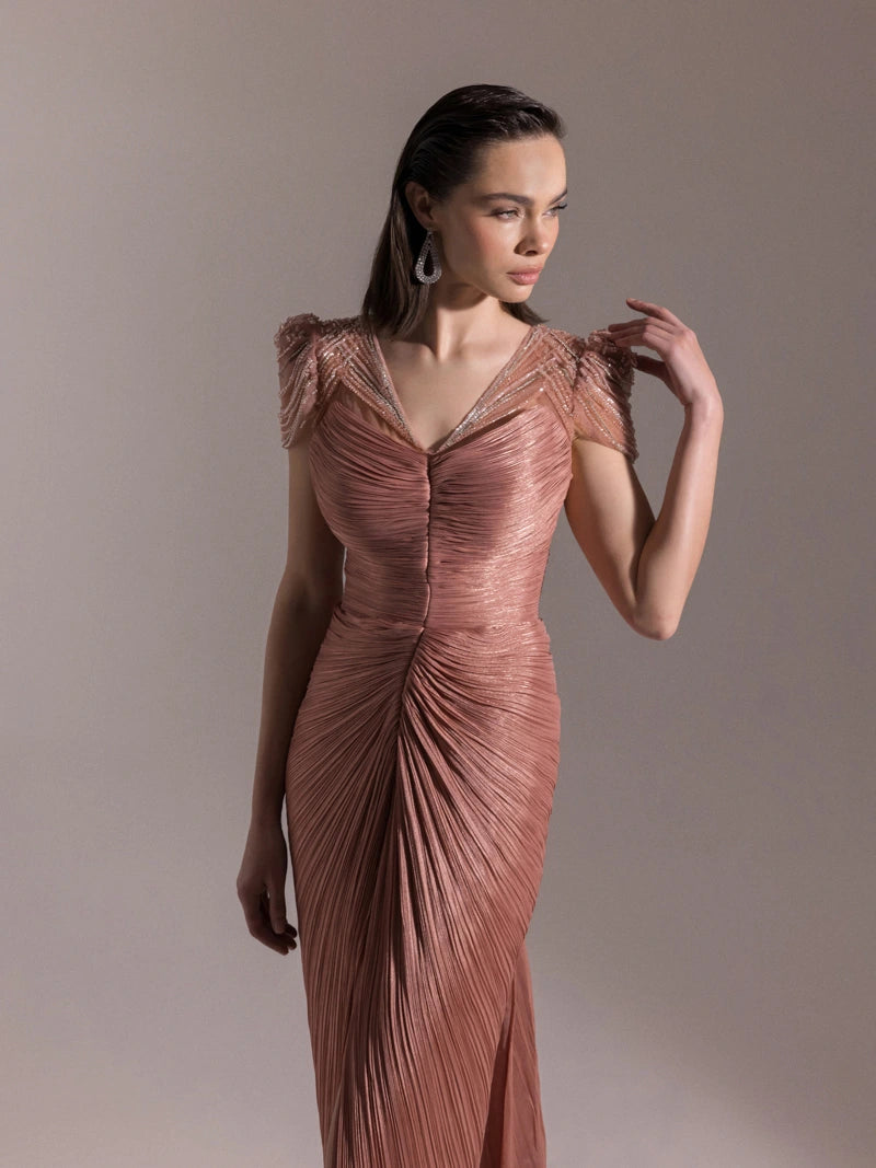 25051-Omuz İşleme Detaylı Pilise Abiye Elbise