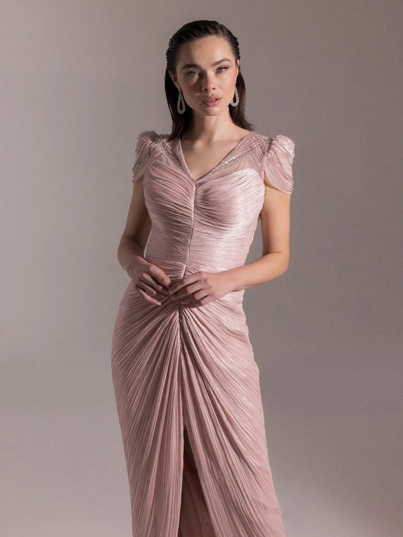 25051-Omuz İşleme Detaylı Pilise Abiye Elbise