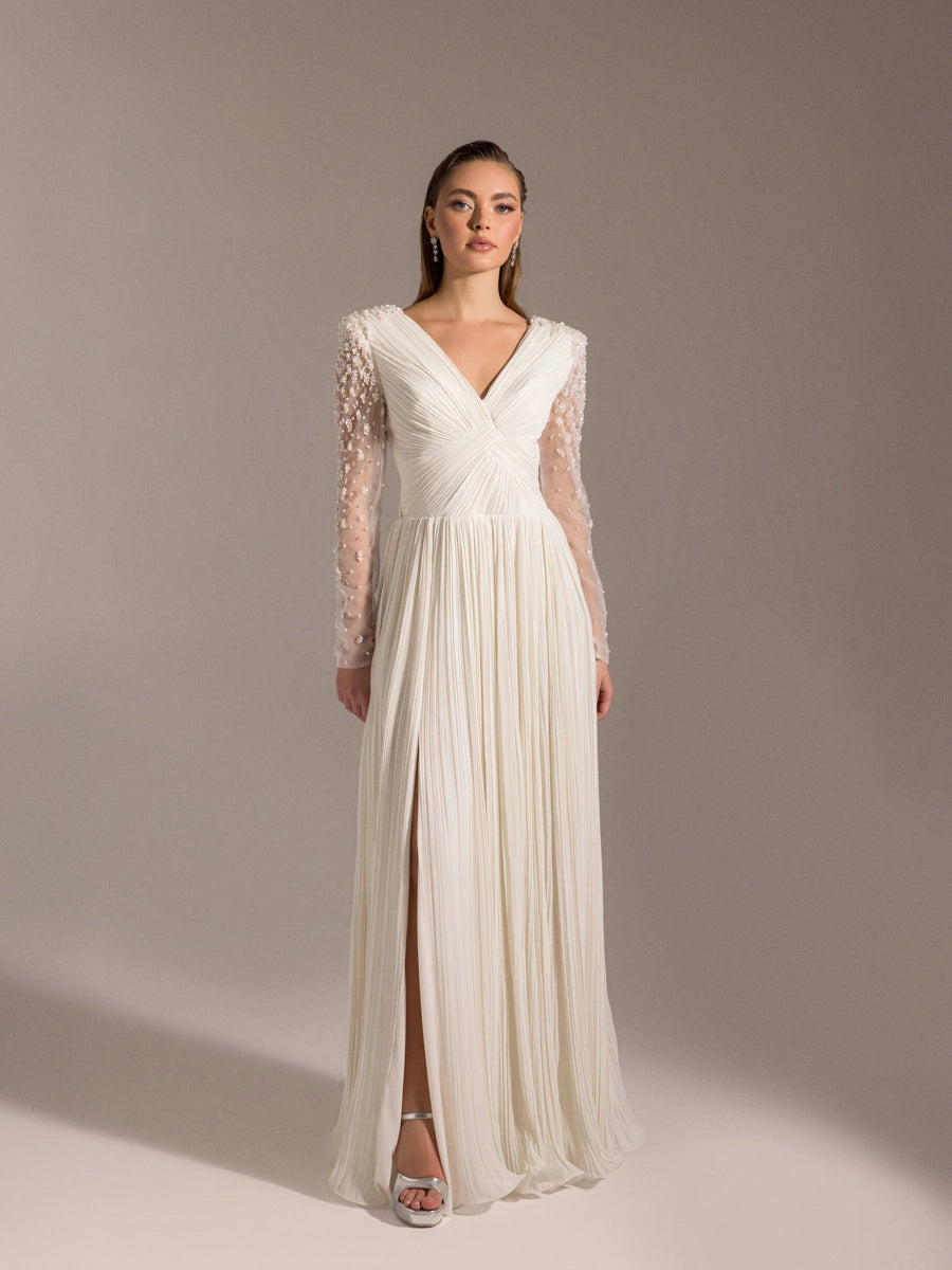 25057-Kolları İşlemeli Sırt Detaylı Yırtmaçlı Kloş Abiye Elbise