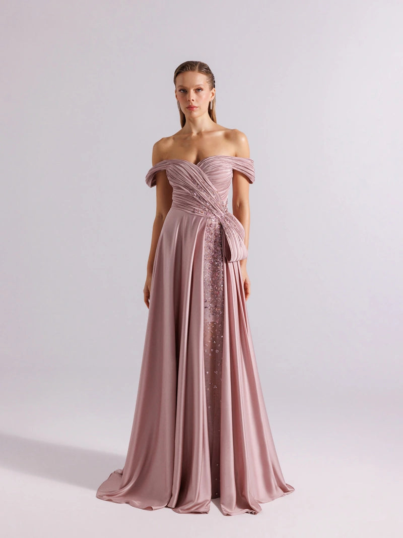 25060-İç Eteği Transparan Detaylı İşlemeli Kloş Abiye Elbise