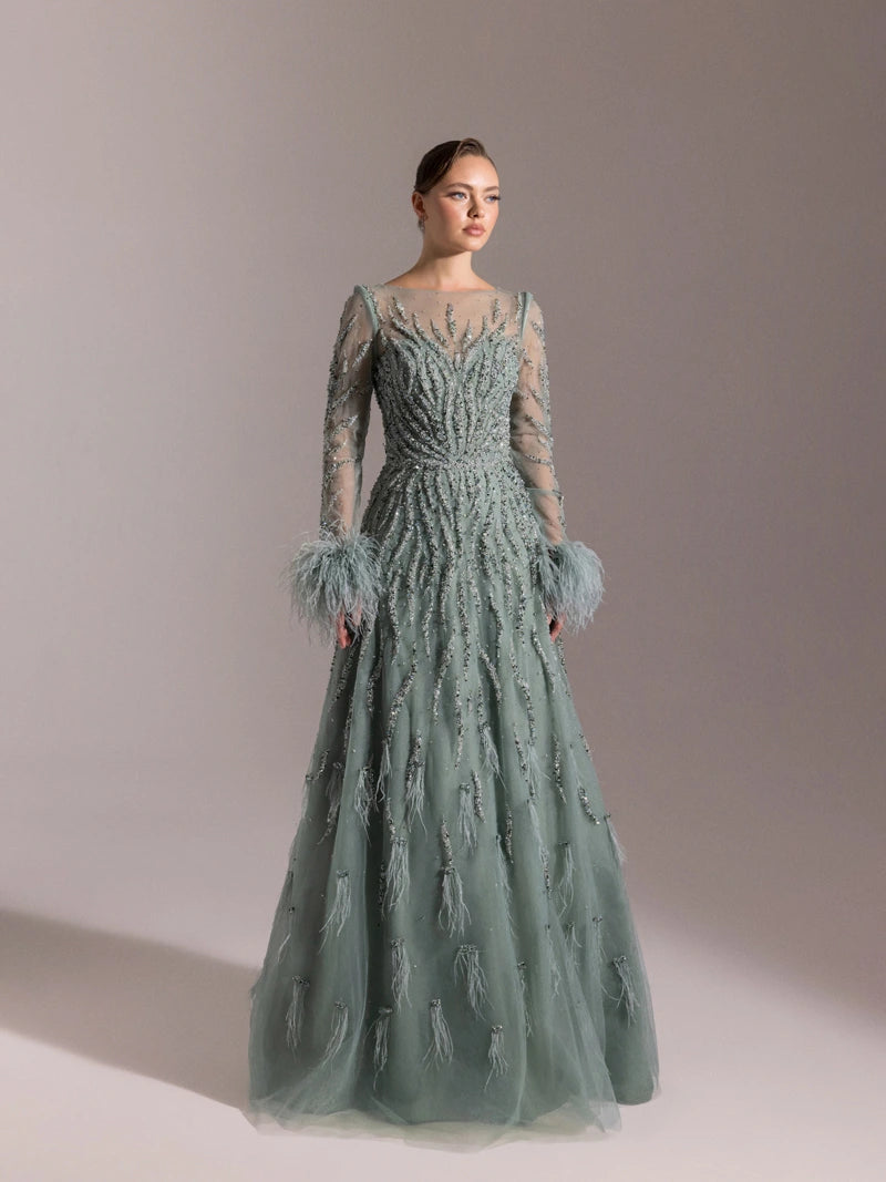 25072-Full Beden İşlemeli Kabarık Uzun Abiye Elbise