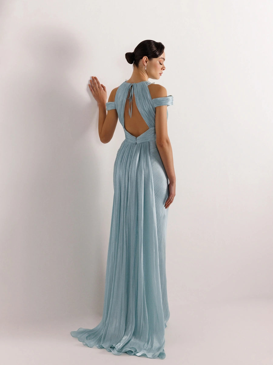 25074-Yakası Çiçekli Göğüs Dekoltesi İşlemeli Abiye Elbise