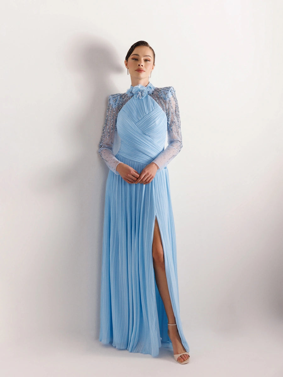 25076-Hakim Yaka İşleme ve Çiçek Detaylı Pliseli Abiye Elbise