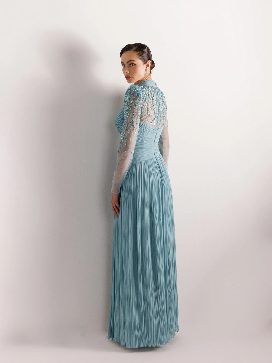 25076-Hakim Yaka İşleme ve Çiçek Detaylı Pliseli Abiye Elbise