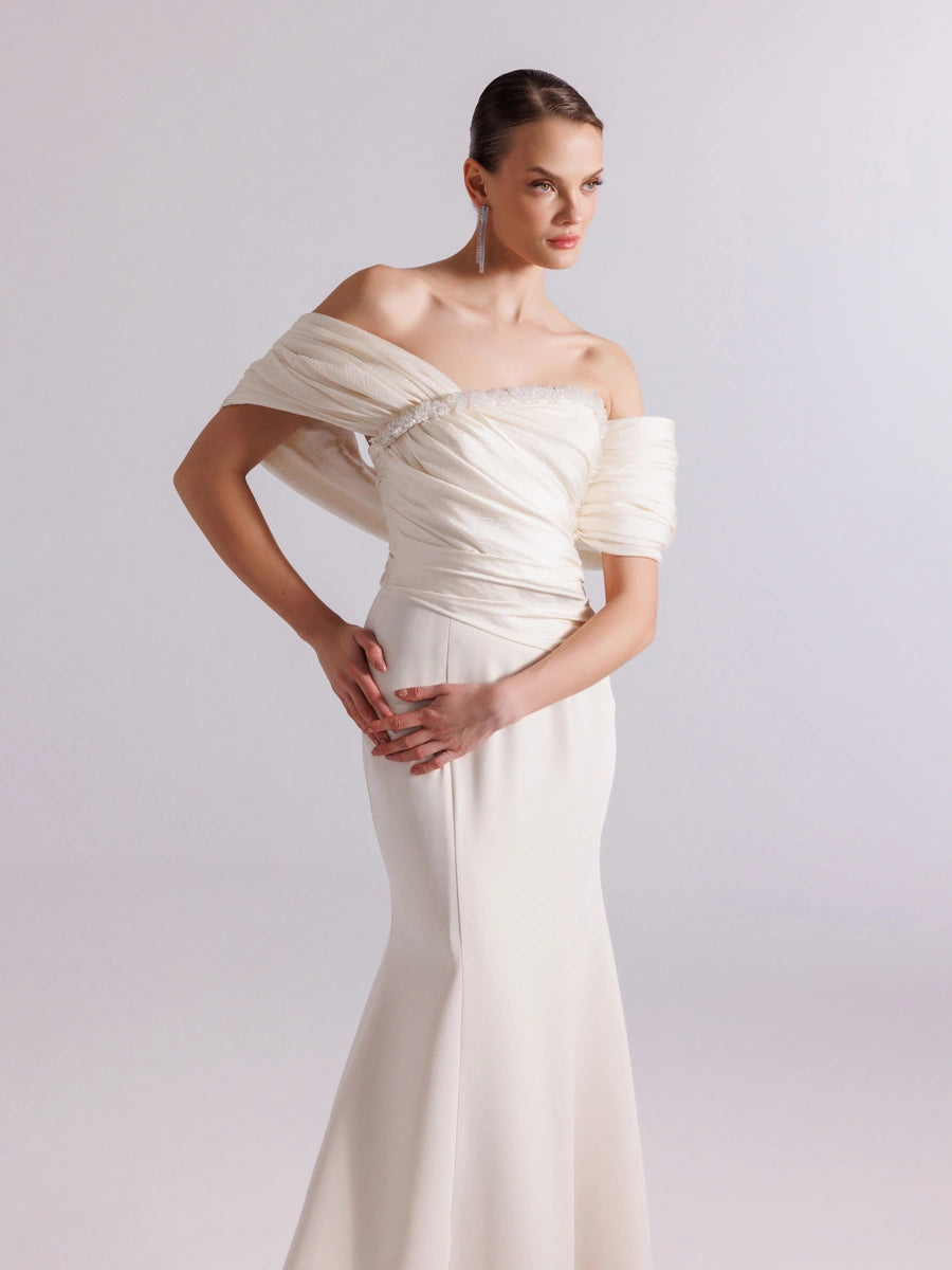 25108-Göğüs İşlemeli Drapeli Şal kol Balık Abiye Elbise