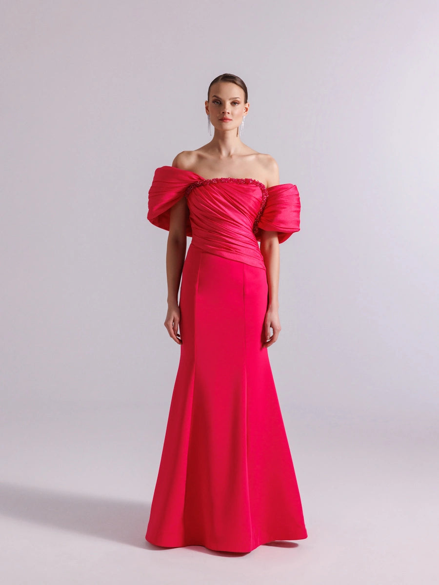 25108-Göğüs İşlemeli Drapeli Şal kol Balık Abiye Elbise