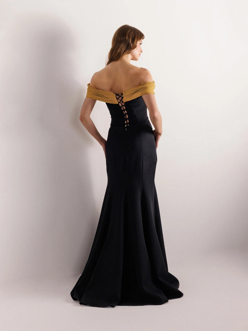 25125-Straplez İnci Detaylı Balık Abiye Elbise