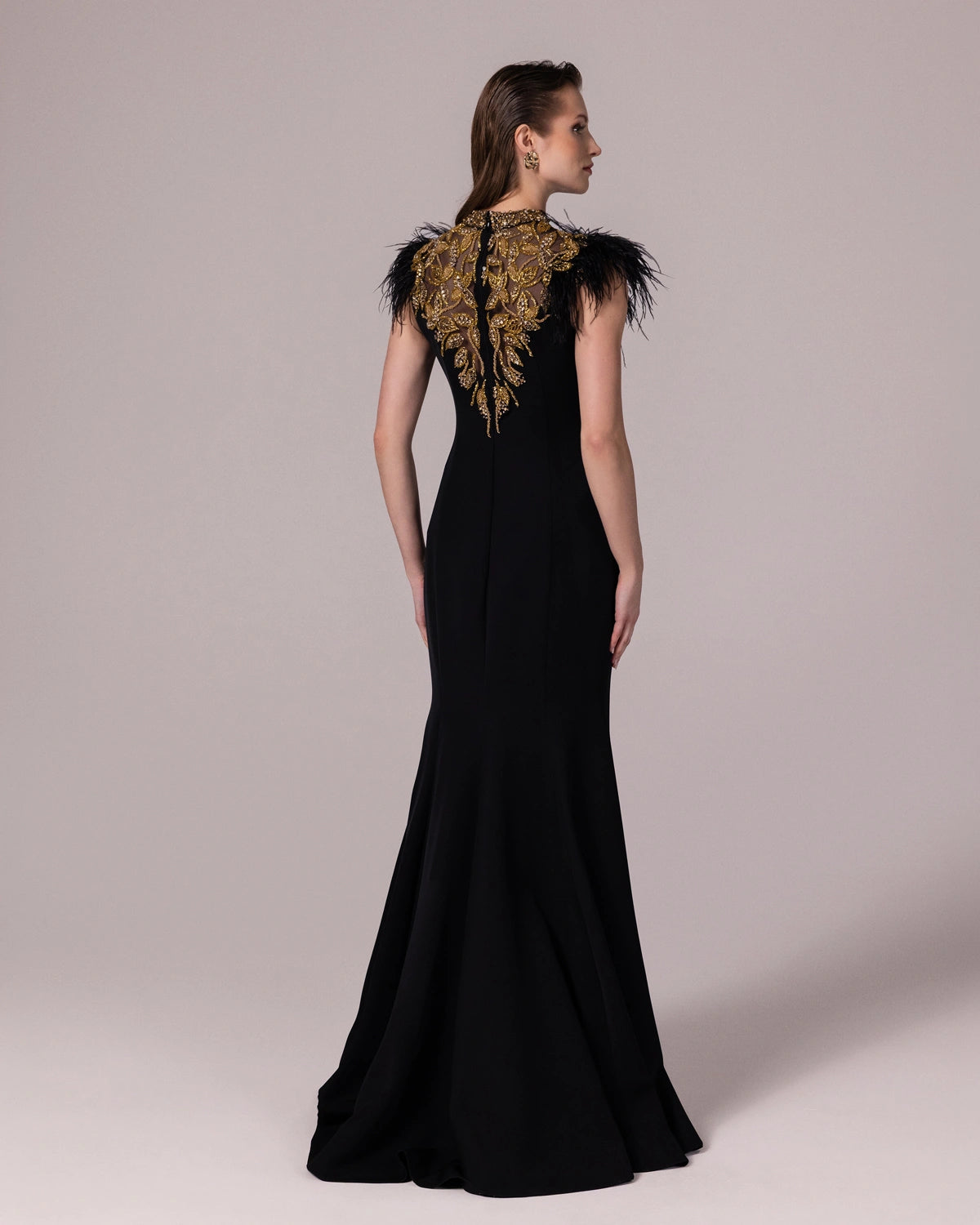 25142-Feather-Shoulder Embellished Fishtail Long Evening Dress