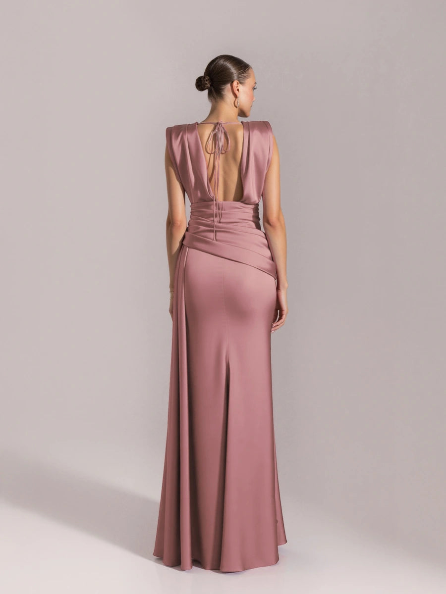 25149-Degaje Dökümlü Yan Kuyruk Detaylı Abiye Elbise