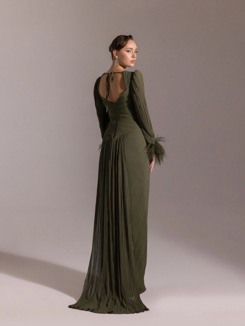 25152-Kolları Otrişli, Pliseli Yıtrmaçlı Abiye Elbise