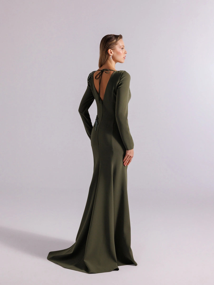 25167-Uzun Kollu Transparan Detaylı Yırtmaçlı Abiye Elbise