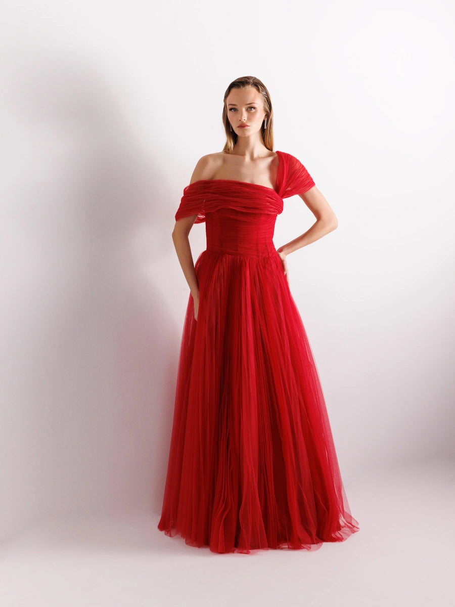 25168-Düşük Omuz Piliseli Kabarık Abiye Elbise