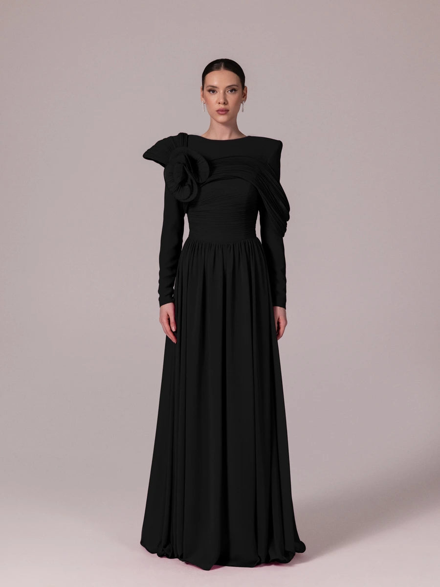 25204-Omuz Çiçek Detaylı Kloş Tesettür Abiye Elbise