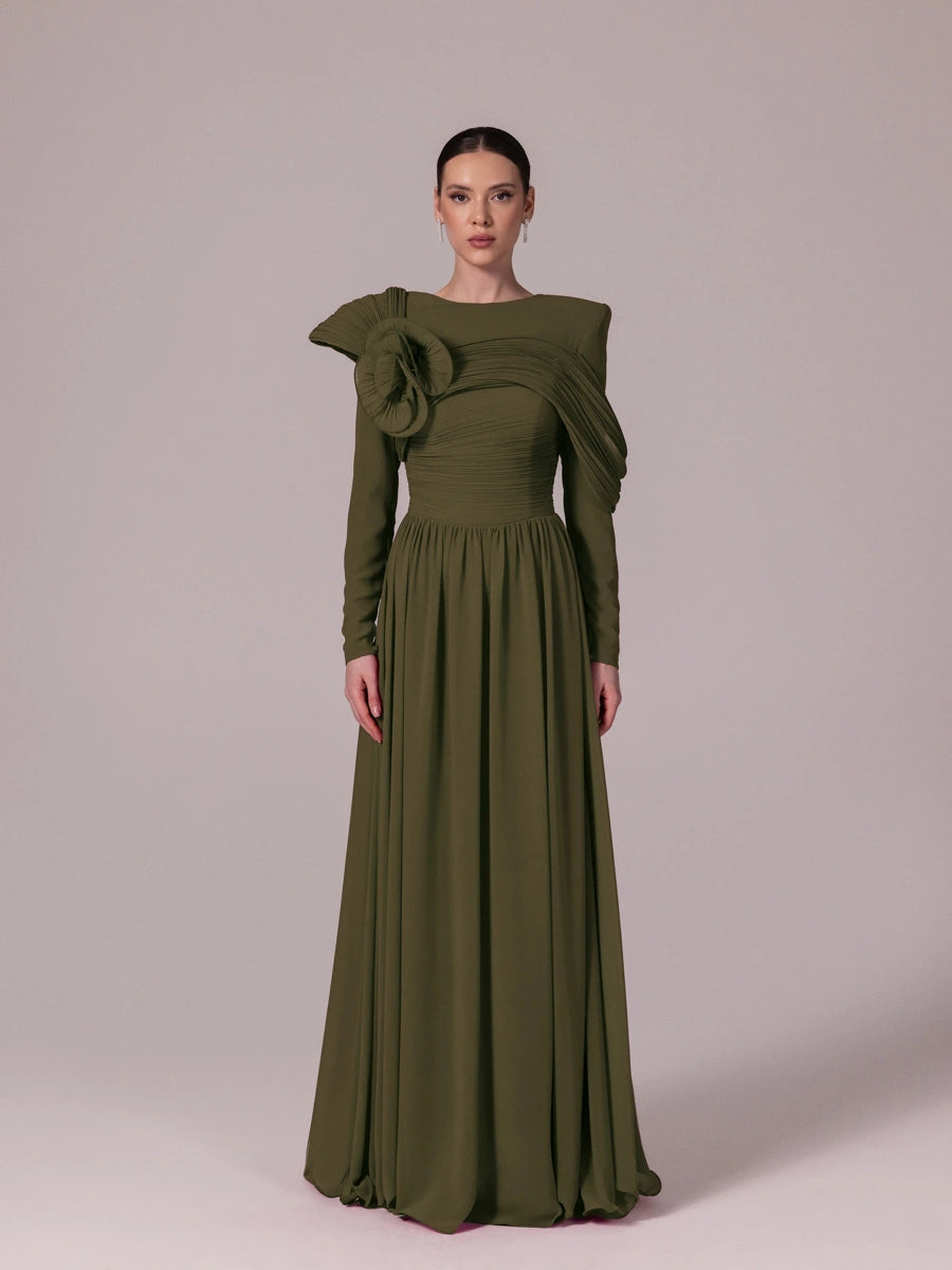 25204-Omuz Çiçek Detaylı Kloş Tesettür Abiye Elbise