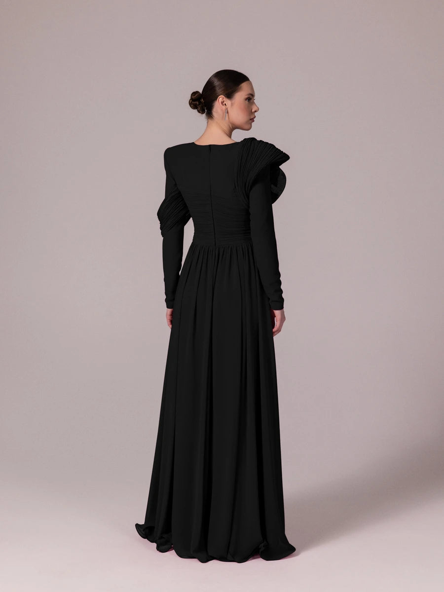 25204-Omuz Çiçek Detaylı Kloş Tesettür Abiye Elbise