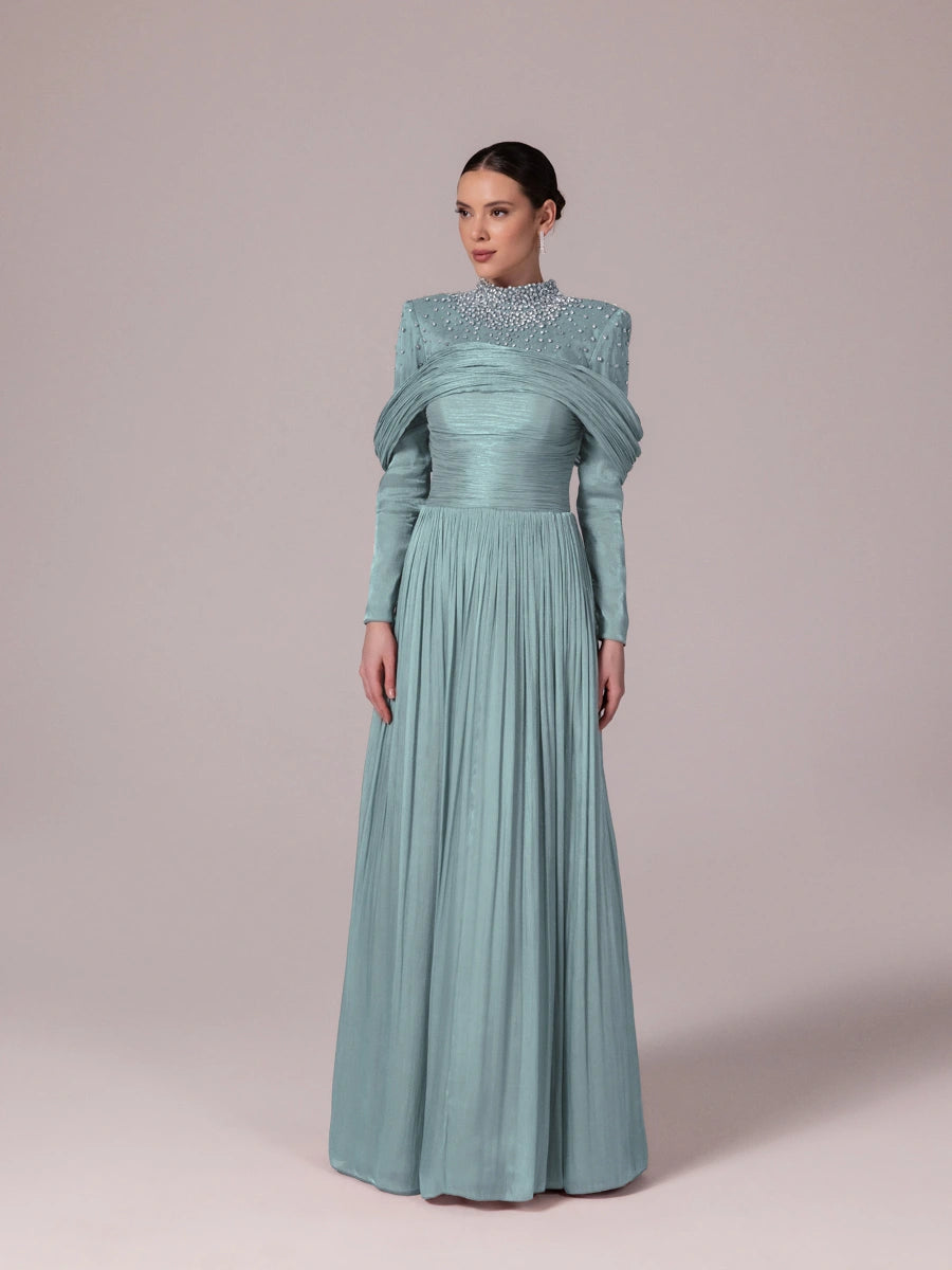 25207-Yakası Taş İşlemeli Pliseli Kabarık Tesettür Abiye Elbise