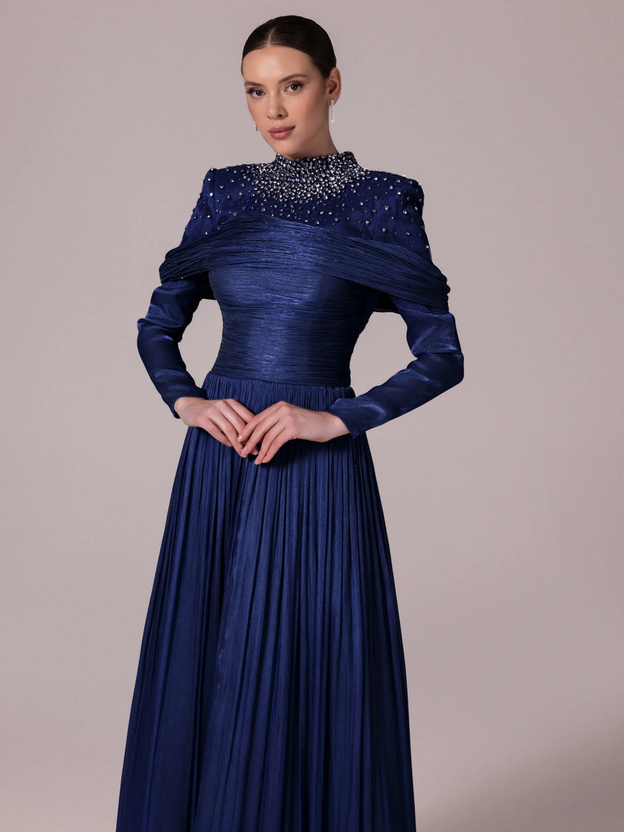 25207-Yakası Taş İşlemeli Pliseli Kabarık Tesettür Abiye Elbise