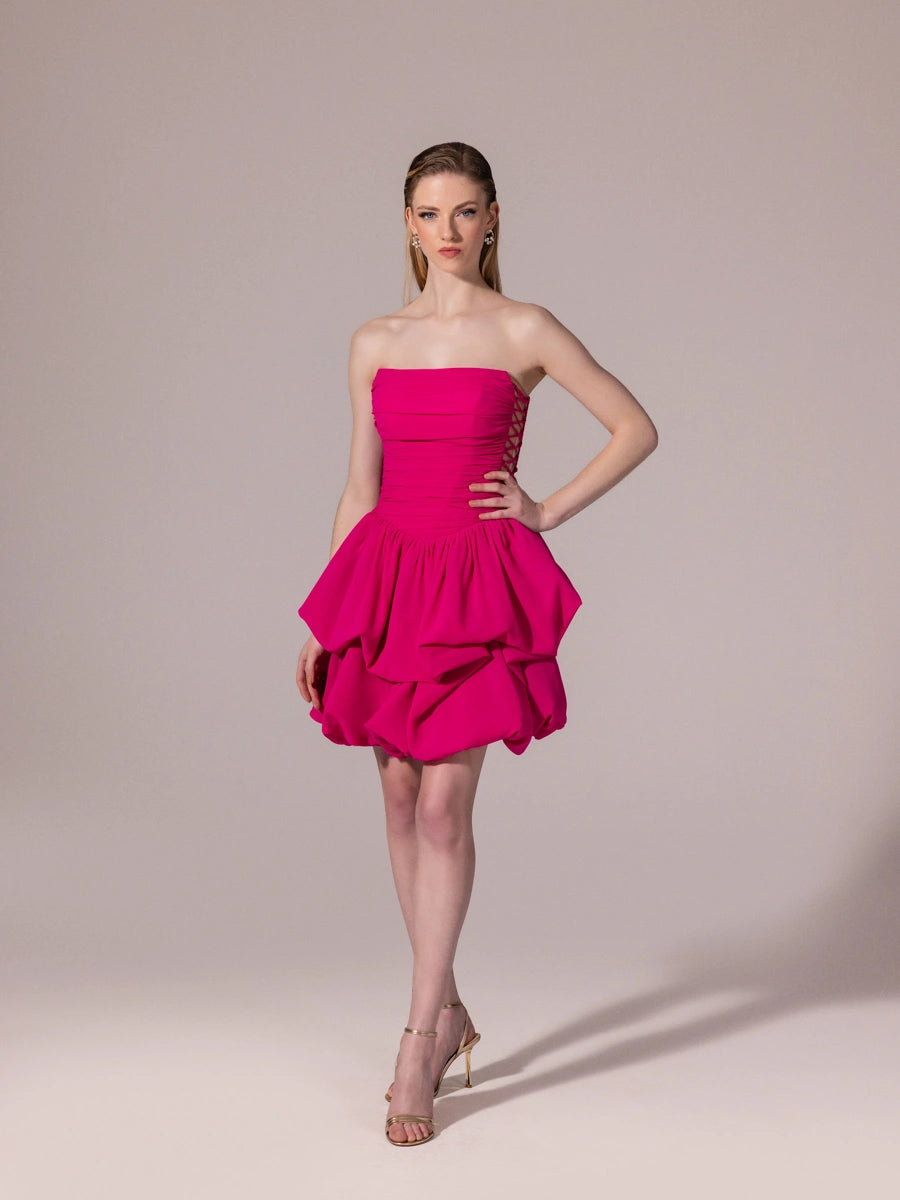 25306-Yanları Bağcık Detaylı Straplez Mini Balon Elbise