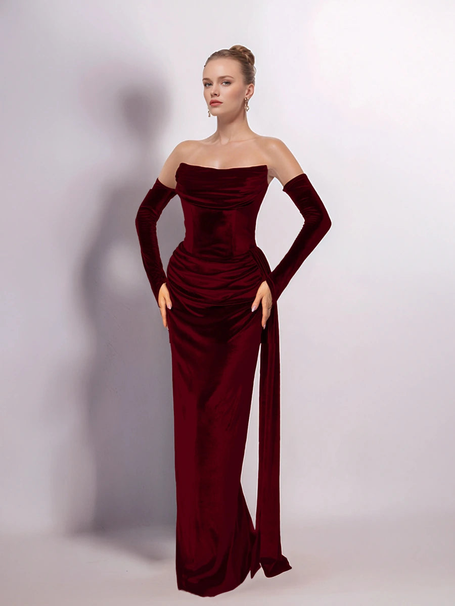 25402-Straplez Degaje Yaka Drapeli Kuyruk Detaylı Abiye Elbise