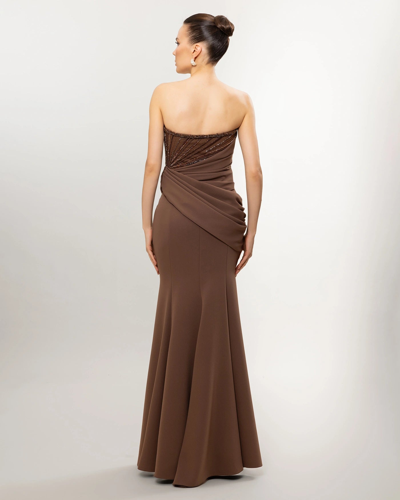 26033-Straplez Taş İşlemeli Drapeli Balık Abiye