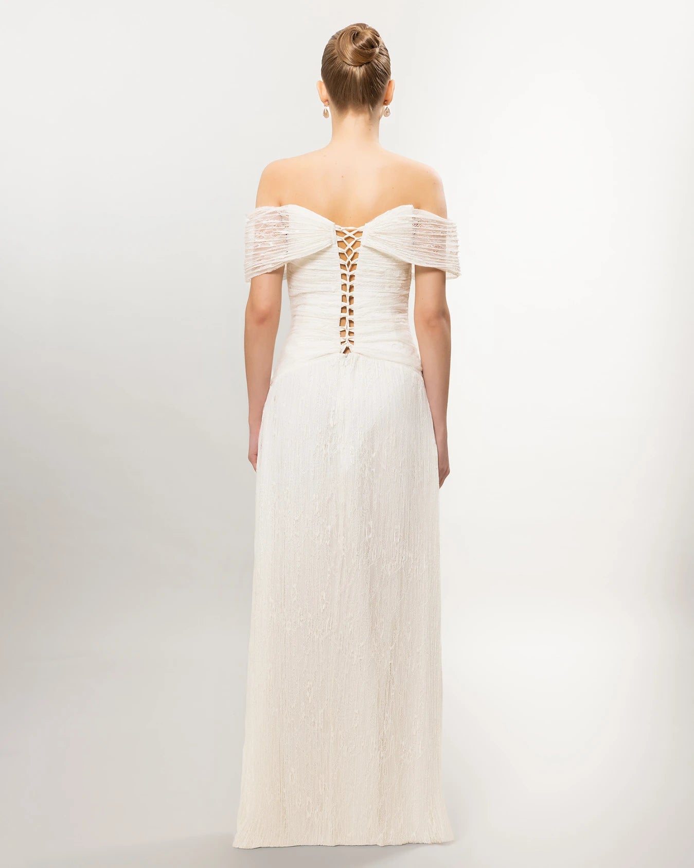 26071-Romantik Dantel Detaylı Düşük Omuz Uzun Abiye Elbise