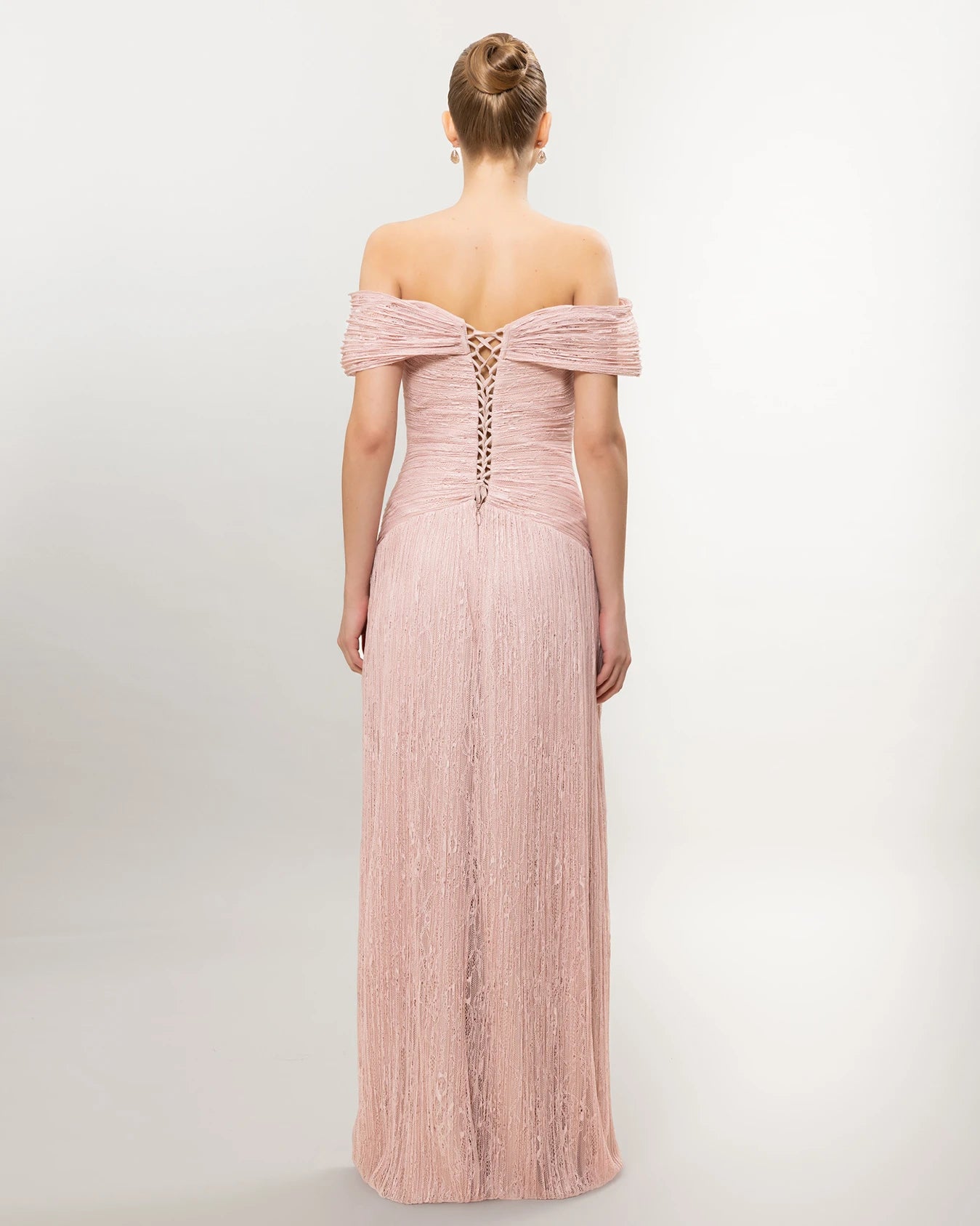 26071-Romantik Dantel Detaylı Düşük Omuz Uzun Abiye Elbise