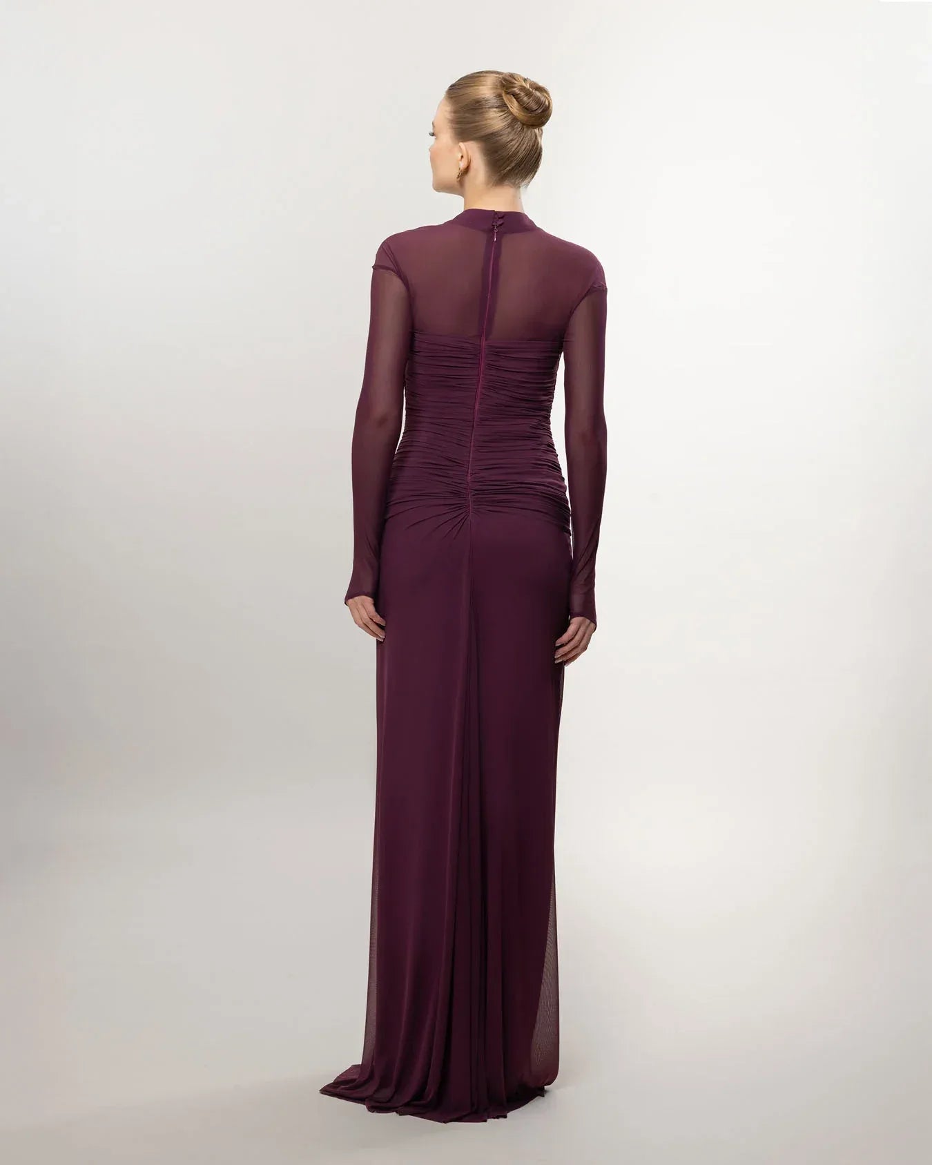 26080-Uzun Kollu Yırtmaçlı Drapeli Uzun Abiye Elbise - Kenzel