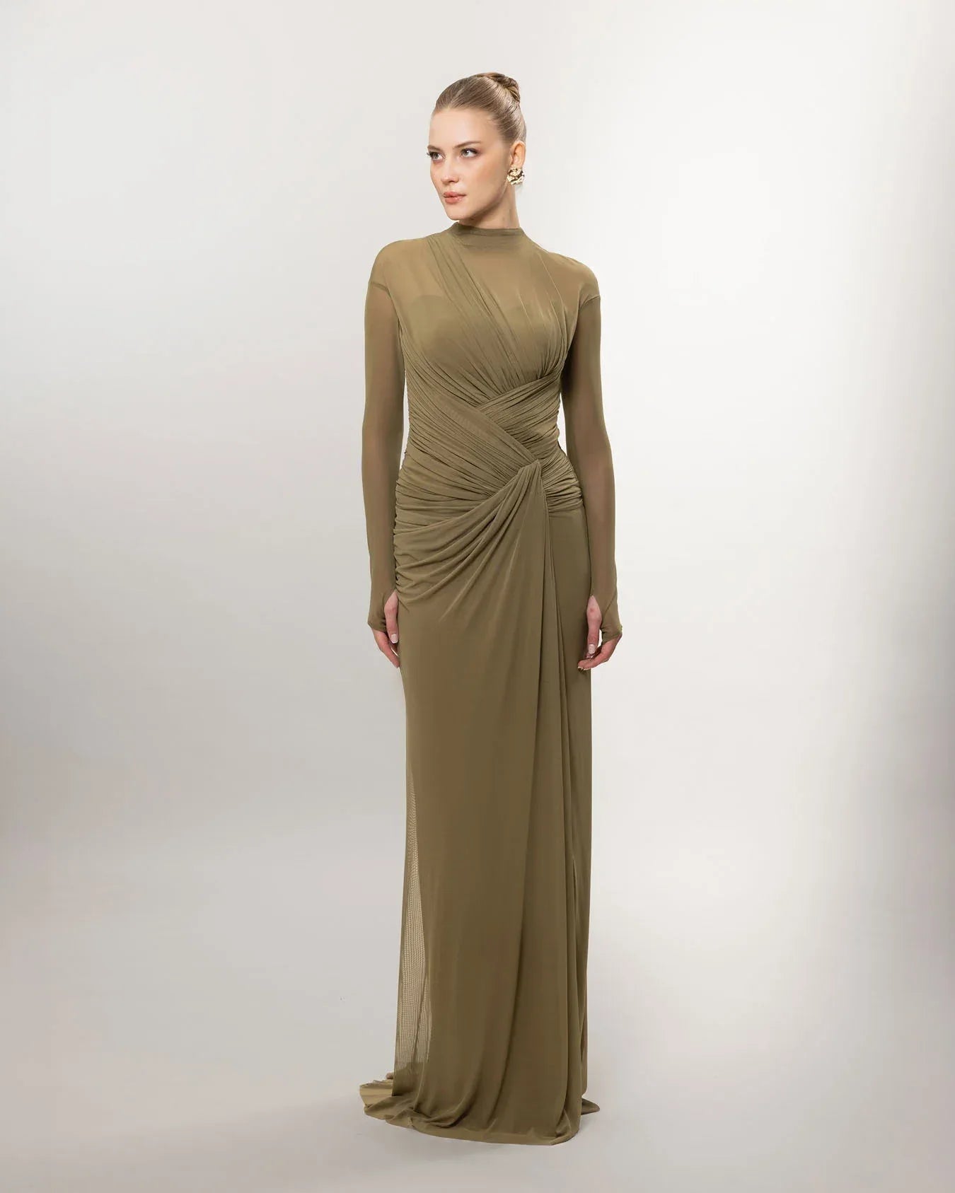 26080-Uzun Kollu Yırtmaçlı Drapeli Uzun Abiye Elbise - Kenzel