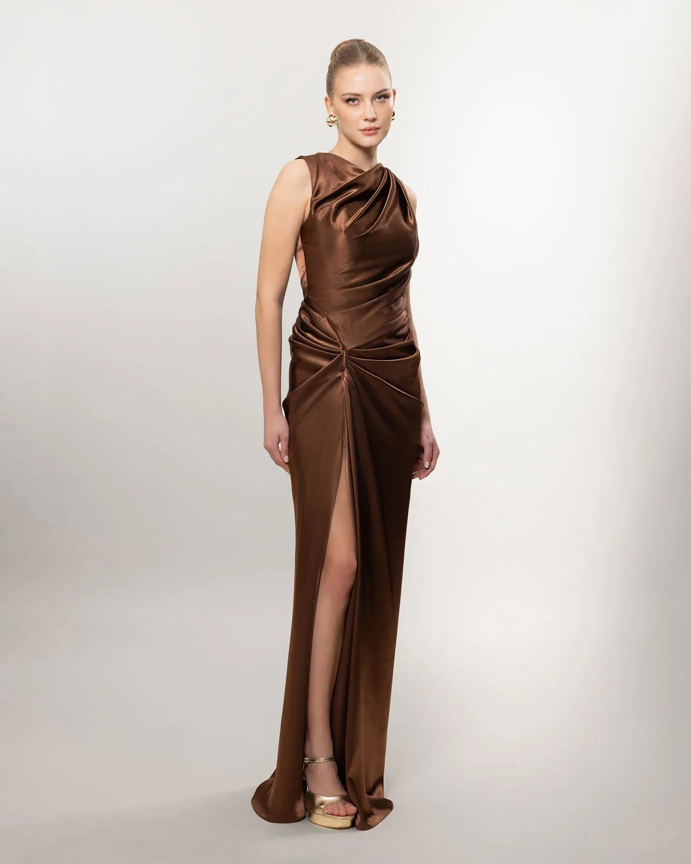 26082-Drapeli Yırtmaçlı Uzun Abiye Elbise - Kenzel