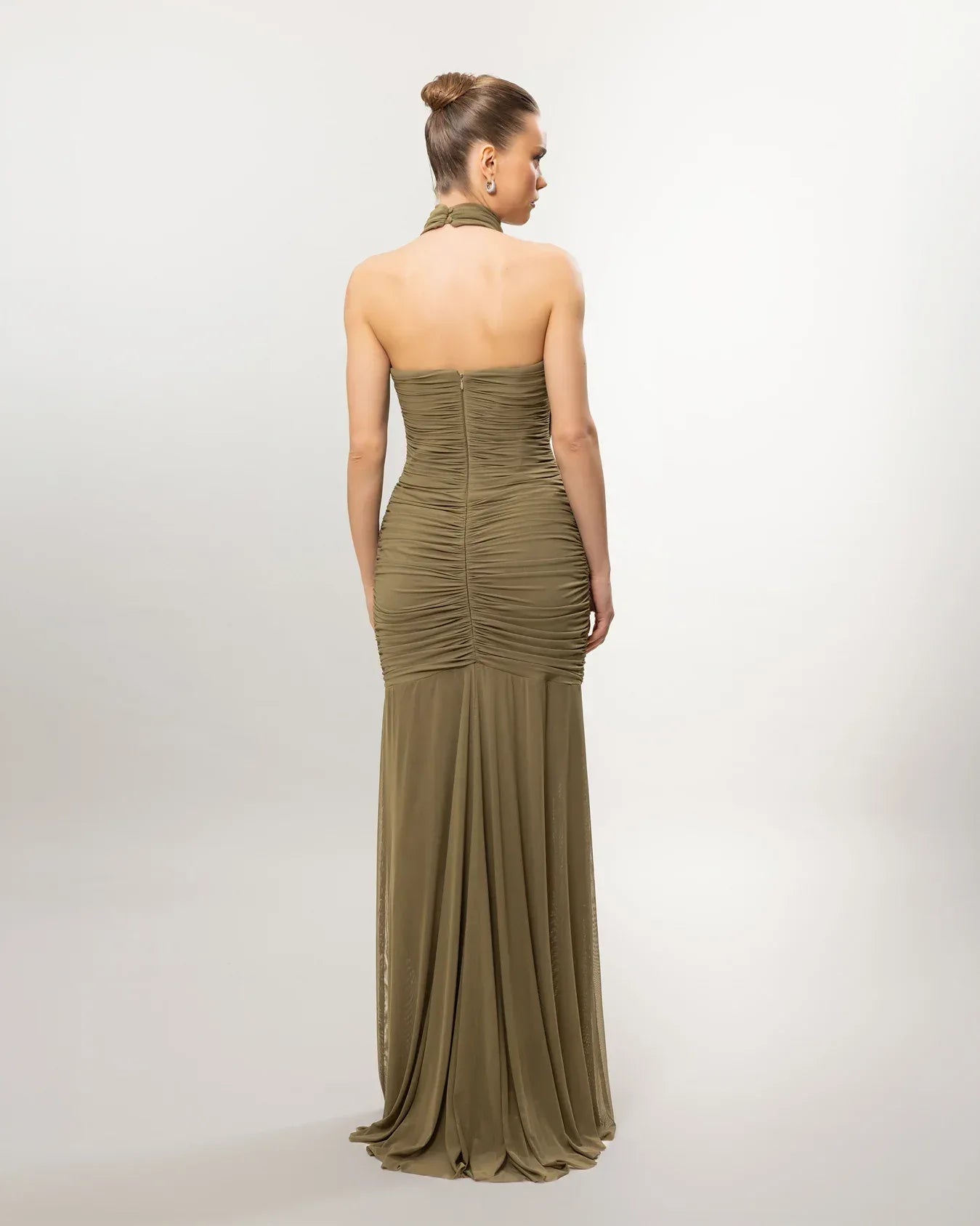 26136-Boyundan Bağlamalı Transparan Detaylı Uzun Abiye Elbise - Kenzel