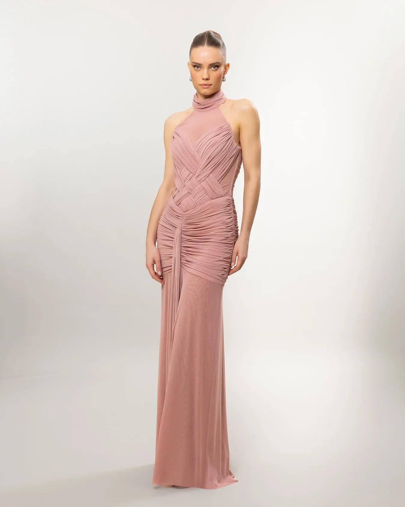 26136-Boyundan Bağlamalı Transparan Detaylı Uzun Abiye Elbise - Kenzel