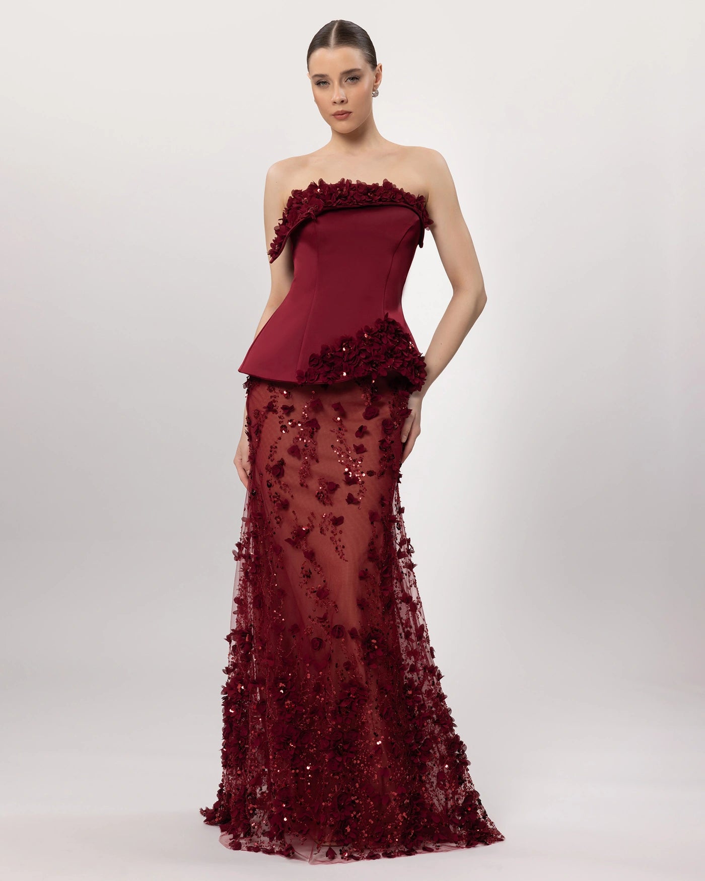 26162-Çiçek Aplikeli Straplez Couture Abiye Elbise.