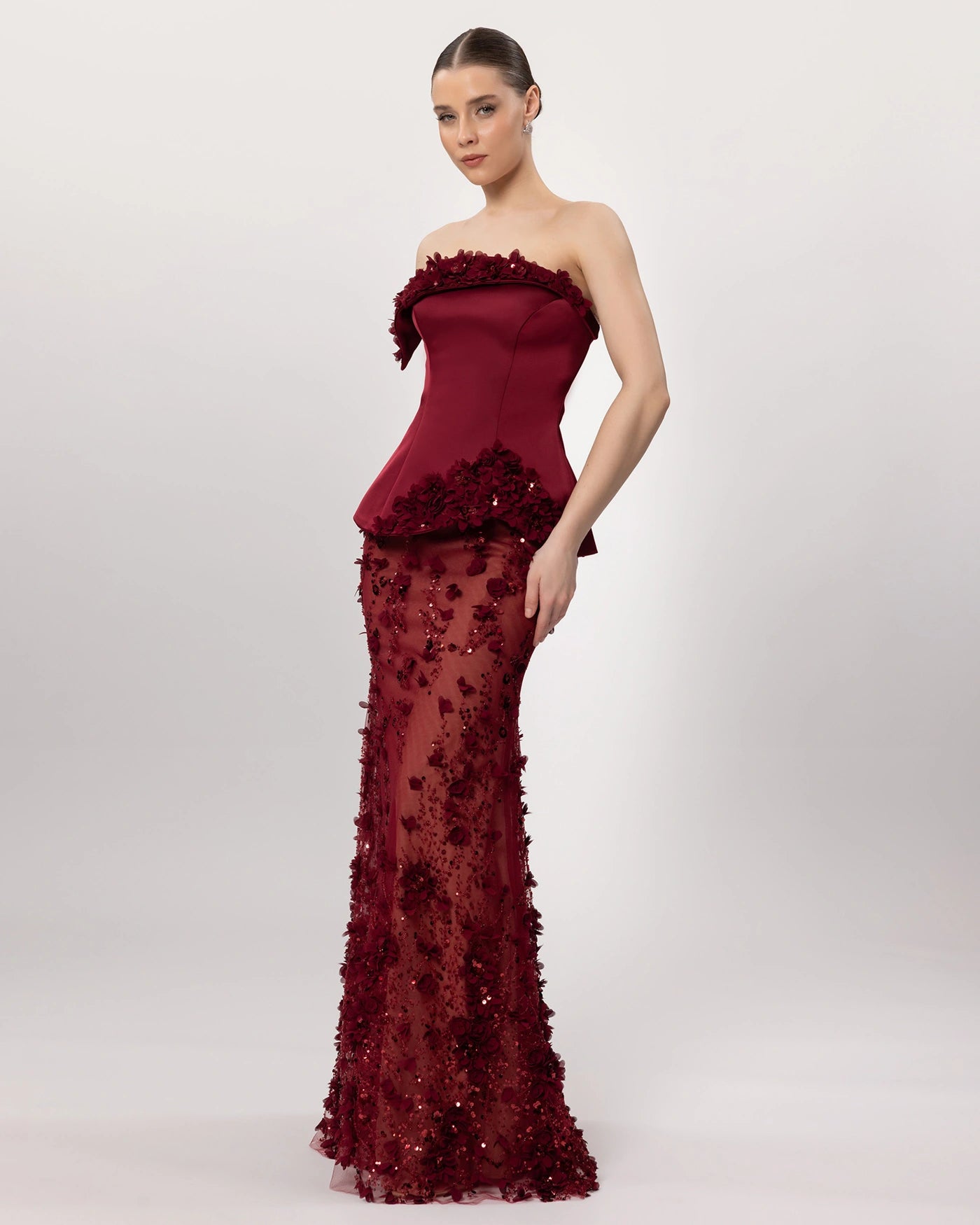 26162-Çiçek Aplikeli Straplez Couture Abiye Elbise.