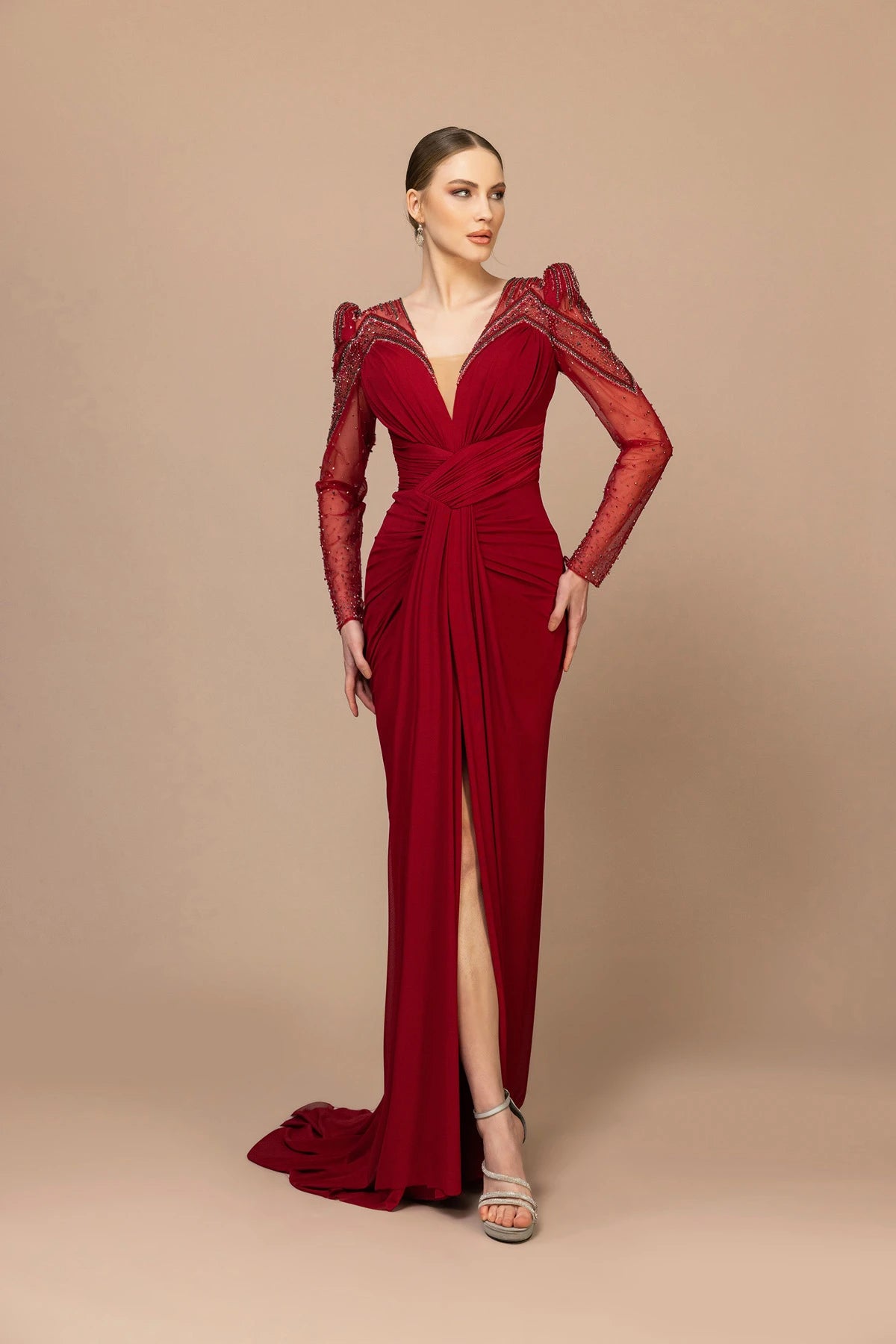 7011-Transparan Kol Yırtmaçlı Uzun Elbise