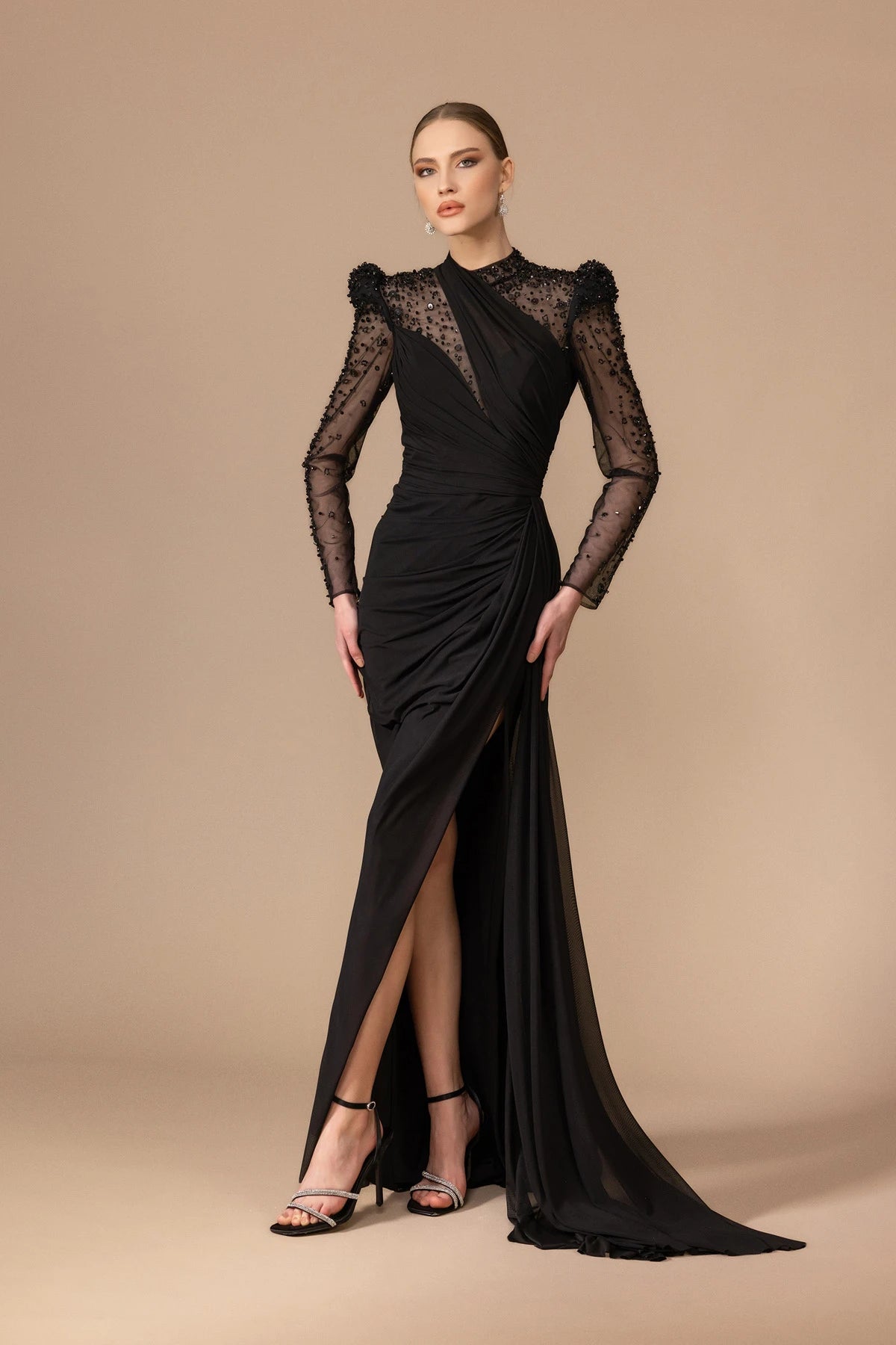 Transparan Uzun Kollu Yırtmaçlı Uzun Abiye Elbise 7065