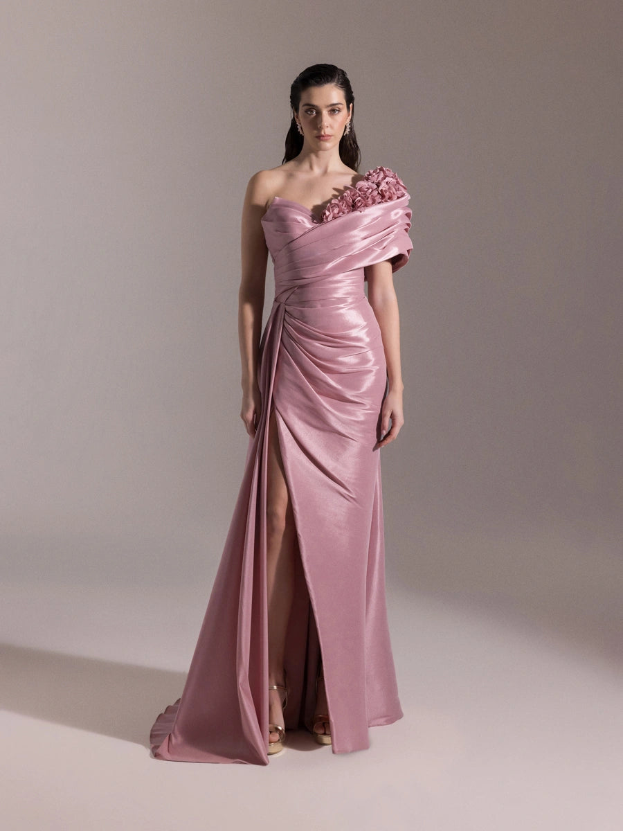 A25030-Çiçek Detaylı Yırtmaçlı Balık Abiye Elbise