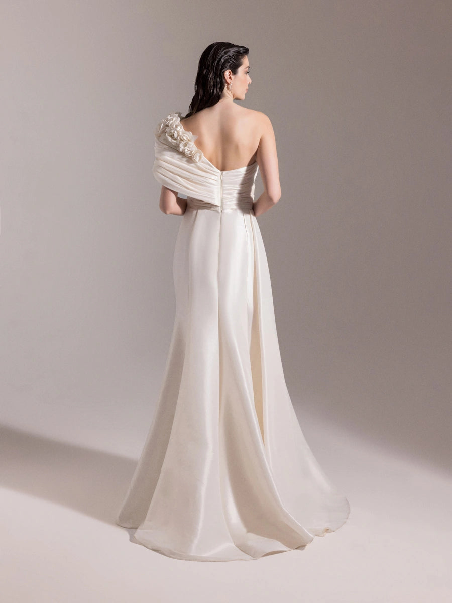 A25030-Çiçek Detaylı Yırtmaçlı Balık Abiye Elbise