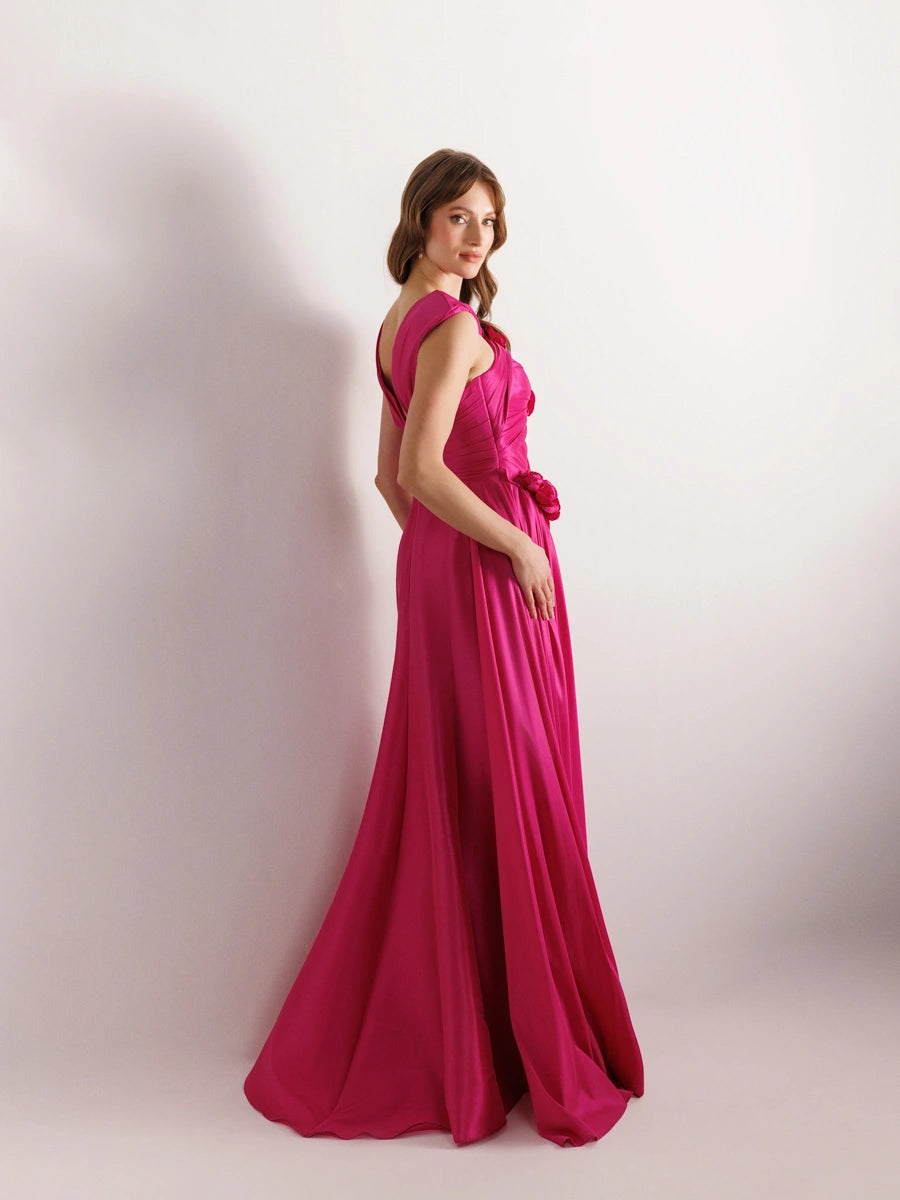 A25033-Çiçek Detaylı Yanı Kuyruklu Balık Abiye Elbise