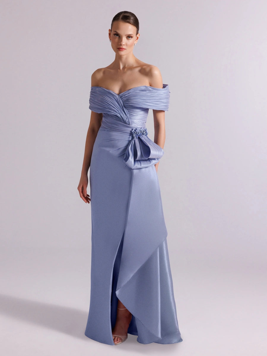 A25086-Şal Kollu Yanı Kuyruklu Ve Yırtmaçlı Balık Abiye