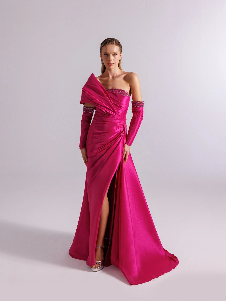 A25102-Straplez Tek Omuz Göğüsü ve kolları İşleme Detaylı Balık Abiye