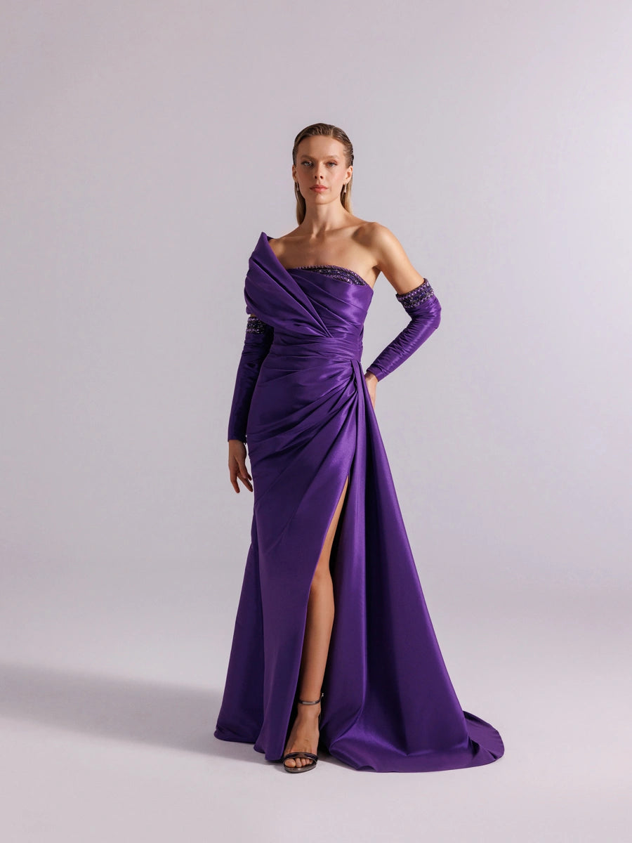 A25102-Straplez Tek Omuz Göğüsü ve kolları İşleme Detaylı Balık Abiye