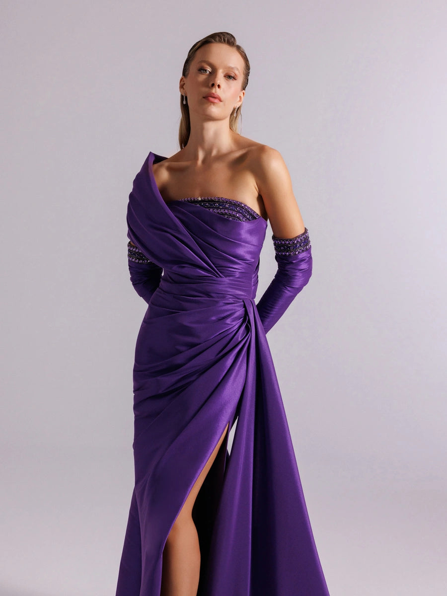 A25102-Straplez Tek Omuz Göğüsü ve kolları İşleme Detaylı Balık Abiye