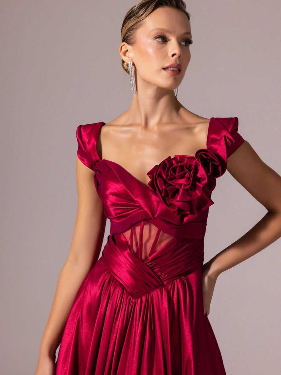 A25110-Vatkalı Kısa Kollu Gül Detaylı Kabarık Abiye Elbise