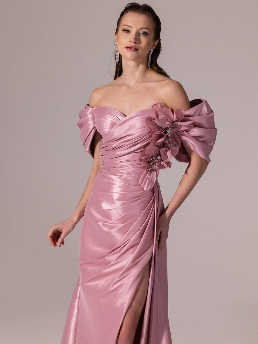 A25177-Straplez Şal Kol Çiçek Detaylı Yırtmaçlı Balık Abiye Elbise