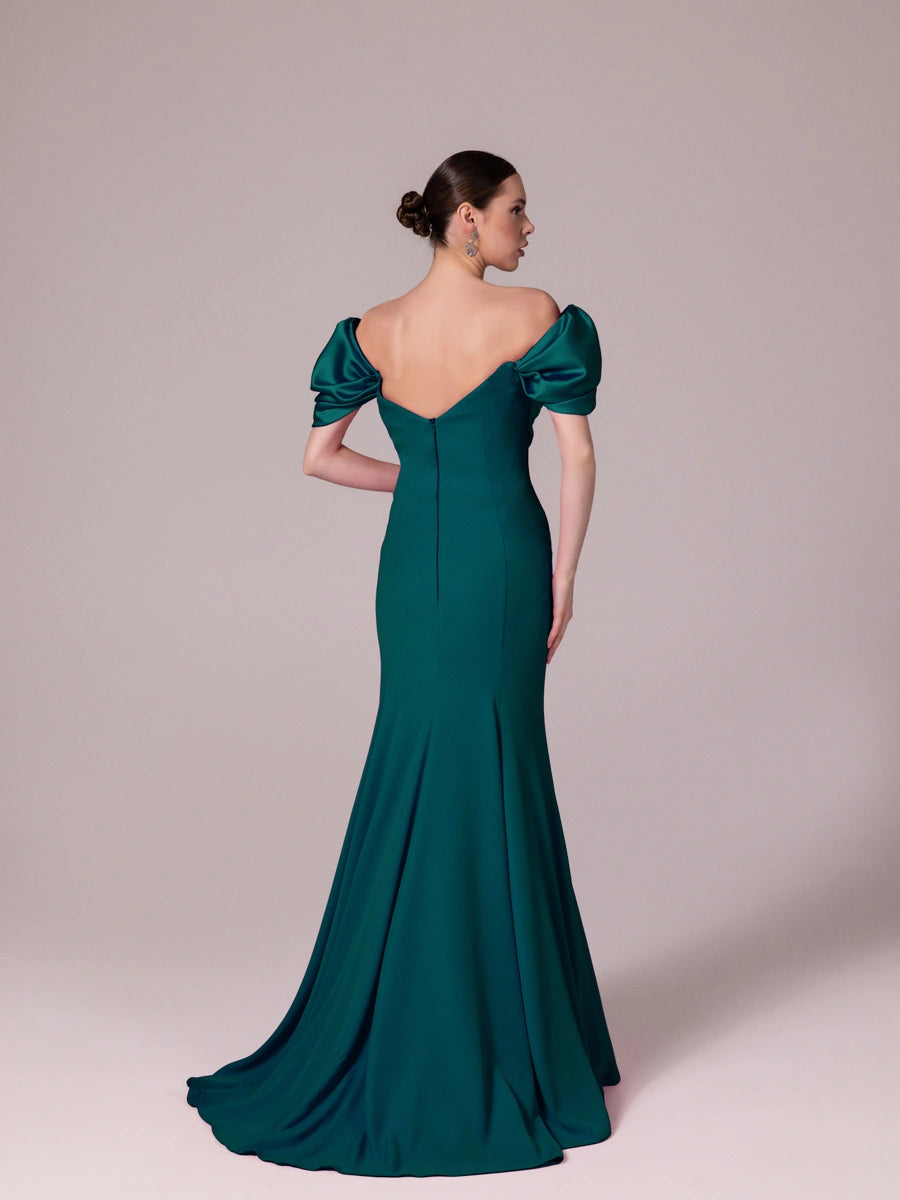 A25185-Kalp Yaka Degajeli Saten Garnili Uzun Abiye Elbise